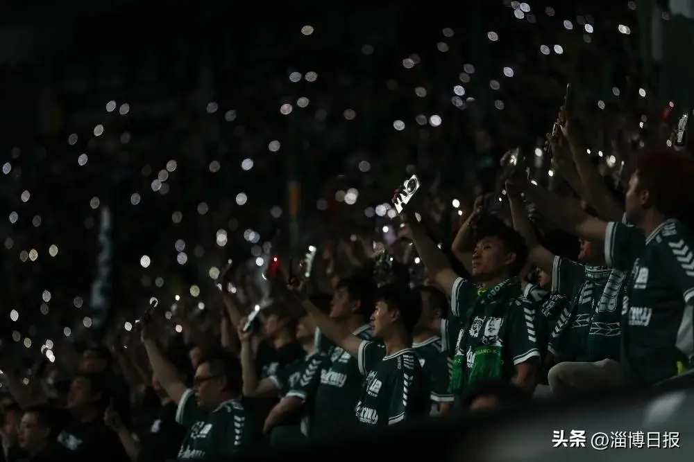 网速提速，观球新时代！免费直播软件助力足球迷尽享全球盛宴